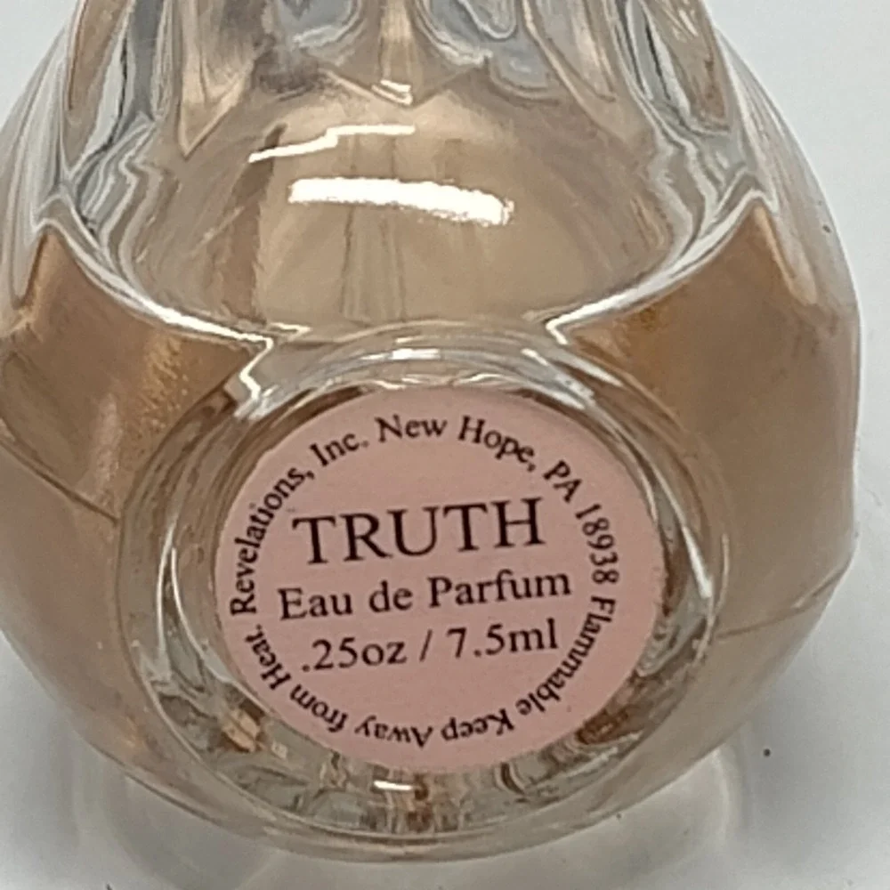 Mariah Carey's Lollipop Bling Britney Spears Radiance Truth travel scents light